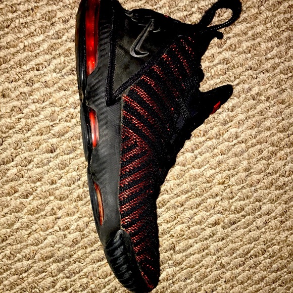 Nike special edition Air Jordans - Picture 6 of 6